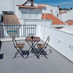 Casinha Henrique Lagos